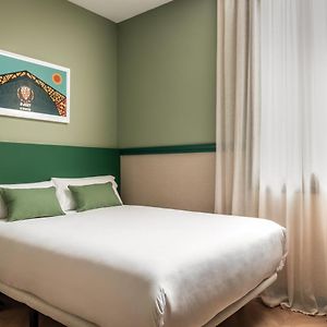 Camera con letto king size
